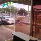 La imagen 5 de la Empresa AAA ALUMINIOS Y VIDRIOS Reformas de baños en Cali VAC