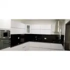 La imagen 4 de la Empresa ACABADOS DIVIBAÑOS COLOMBIA Tienda de muebles en Medellín ANT