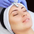 La imagen 2 de la Empresa ARNOBIA VILARDE - DERMATÓLOGA Proveedor de puertas en Cali VAC