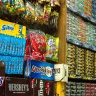 La imagen 11 de la Empresa CIGARRERÍA Y DULCERÍA YNNAF Tienda de galletas en Medellín ANT