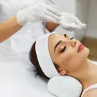 La imagen 2 de la Empresa CREMA FACIAL EFECTO BOTOX Tienda de suministros para la belleza en Cali VAC