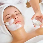 La imagen 5 de la Empresa CREMA FACIAL EFECTO BOTOX Tienda de suministros para la belleza en Cali VAC