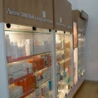 La imagen 2 de la Empresa DROGUERÍA COLSUBSIDIO CC SAN RAFAEL Farmacia en Bogotá CUN