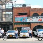 La imagen 4 de la Empresa ESCUELA DE CONDUCCION JC CALI Piezas y accesorios de automóviles en Cali VAC