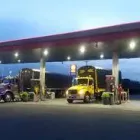 La imagen 1 de la Empresa ESTACIÓN DE SERVICIOS LA TRACTOMULA Tienda de repuestos para automóviles en Pereira RIS