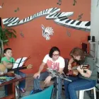 La imagen 7 de la Empresa LA CLAVE CENTRO DE FORMACIÓN MUSICAL Instructor de música en Cali VAC