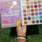 La imagen 2 de la Empresa MAKEUP MIRROR Tienda de suministros para la belleza en Medellín ANT