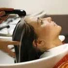 La imagen 4 de la Empresa PELUQUERÍA VALENTINOS Tienda de pelucas en Envigado ANT