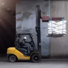 La imagen 4 de la Empresa SERVICIO UNIVERSAL DE MONTACARGA SAS Tienda de estanterías en Caldas ANT