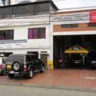 La imagen 5 de la Empresa SUPERLLANTAS Y SERVICIOS LA ROOSEVELT LTDA. Taller de reparación de automóviles en Cali VAC