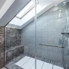La imagen 1 de la Empresa SURTIVIDRIOS Reformas de baños en Armenia QUI