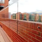 La imagen 2 de la Empresa VIDRIOS Y ALUMINIOS JIREH Tienda de espejos en Bogotá, D.c. DC