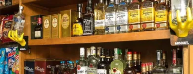 La imagen 8 de la Empresa CIGARRERÍA Y DULCERÍA YNNAF Tienda de galletas en Medellín ANT