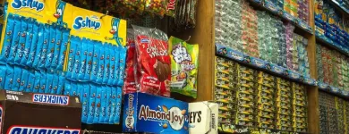 La imagen 11 de la Empresa CIGARRERÍA Y DULCERÍA YNNAF Tienda de galletas en Medellín ANT