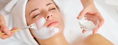 La imagen 5 de la Empresa CREMA FACIAL EFECTO BOTOX Tienda de suministros para la belleza en Cali VAC
