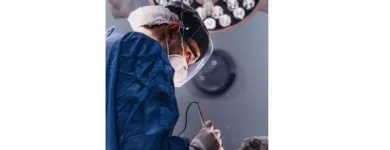 La imagen 2 de la Empresa DR. GUEVARA | CIRUGÍA PLÁSTICA | MAMOPLASTIA, RINOPLASTIA, Tienda de productos cosméticos en Bogotá, D.c. DC