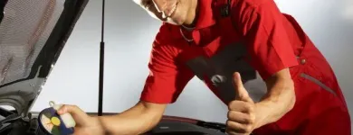 La imagen 2 de la Empresa ESTACIÓN DE SERVICIOS LA TRACTOMULA Tienda de repuestos para automóviles en Pereira RIS