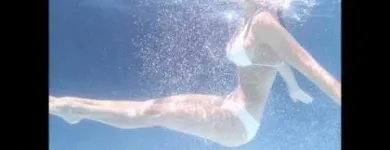 La imagen 3 de la Empresa GIMNASIO LAURELES S.A.S Clases de natación en Medellín ANT