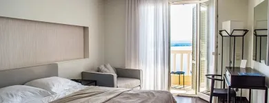 La imagen 4 de la Empresa HOTEL 44 Hostal en Cartago VAC