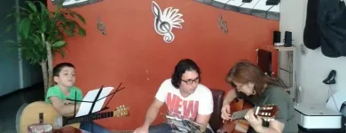 La imagen 7 de la Empresa LA CLAVE CENTRO DE FORMACIÓN MUSICAL Instructor de música en Cali VAC