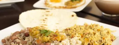 La imagen 1 de la Empresa LA CUEVA DE MI APÁ Servicio de entrega de comestibles a domicilio en Cali VAC