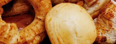 La imagen 2 de la Empresa LA VIÑA PASTELERÍA SUCURSAL PLAZUELA CASTILLA Servicio de entrega de comestibles a domicilio en Pereira RIS