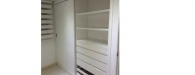 La imagen 4 de la Empresa MURALLA PUERTAS DE SEGURIDAD Reformas de baños en Bogotá, D.c. DC