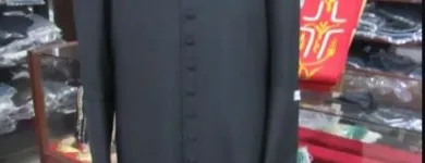 La imagen 2 de la Empresa SASTRERÍA ECLESIÁSTICA VIDAL ACOSTA Tienda de ropa en Bogotá CUN