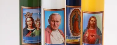 La imagen 7 de la Empresa VELAS Y VELONES CRISTAL S.A.S Tienda de cirios y velas en Medellín ANT