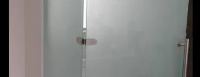 La imagen 1 de la Empresa VENTANAS Y CABINAS Tienda de tratamientos para ventanas en Armenia QUI