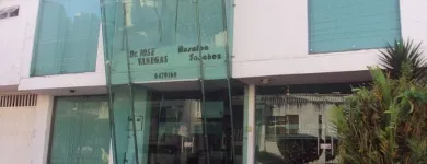 La imagen 4 de la Empresa VIDRIALUM Tienda de espejos en Bucaramanga SAN