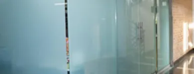 La imagen 3 de la Empresa VIDRIOS Y ESPEJOS ROMAR S.A.S. Tienda de espejos en Medellín ANT