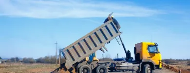 La imagen 2 de la Empresa VOLQUETAS Y TRANSPORTES QUIROGA Transportista de automóviles en Cali VAC