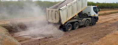 La imagen 3 de la Empresa VOLQUETAS Y TRANSPORTES QUIROGA Transportista de automóviles en Cali VAC