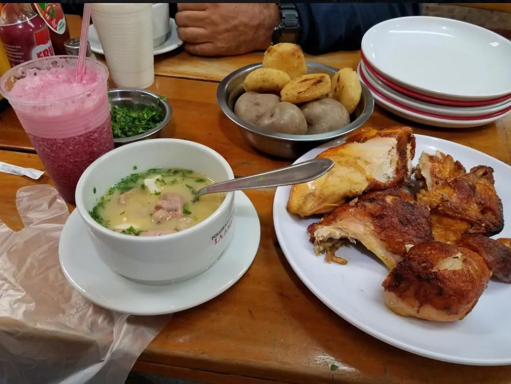 La imagen 2 de la Empresa POLLOS A LA BRASA MARIO LA AMÉRICA