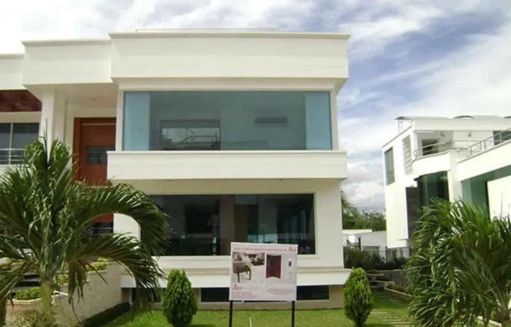 La imagen 1 de la Empresa TECNOALUMINIOS FLÓREZ SAS