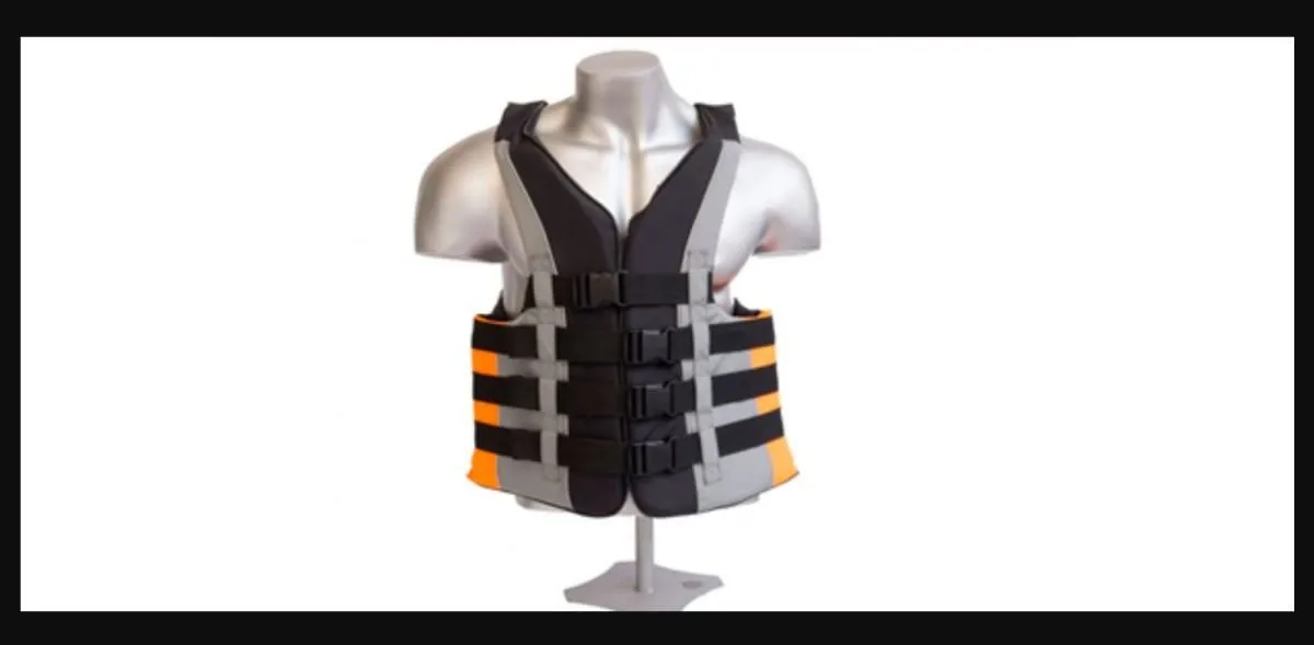 La imagen 1 de la Empresa NÁUTICOS CHALECOS SALVAVIDAS