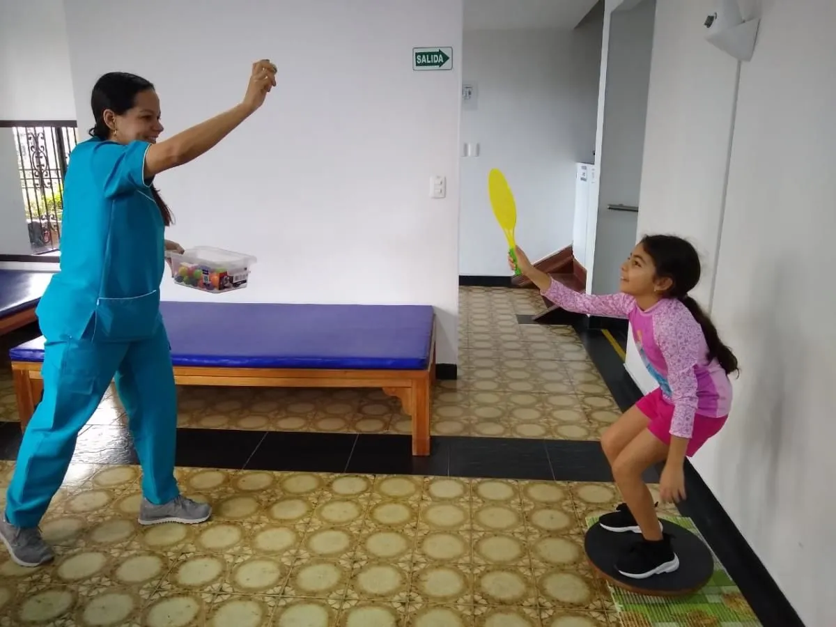 La imagen 4 de la Empresa CENTRO ESPECIALIZADO EN NEUROREHABILITACIÓN INTEGRAL CREER IPS S.A.S.