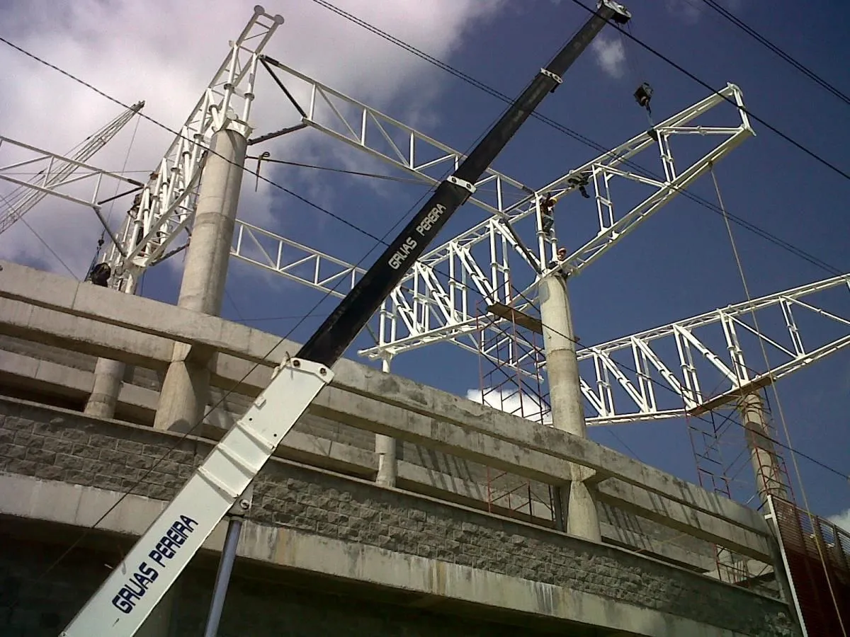 La imagen 5 de la Empresa GRÚAS PEREIRA S.A.