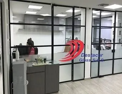 La imagen 1 de la Empresa DESTACAR VIDRIOS Y ALUMINIOS