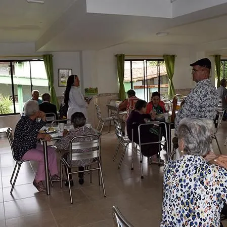 La imagen 1 de la Empresa REFUGIO DE ANCIANOS SANTA ANA