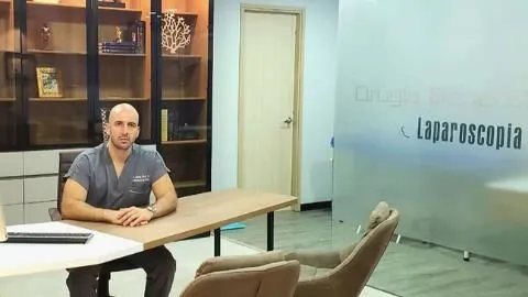 La imagen 2 de la Empresa DR. ANDRÉS TIRADO CHUJFI - CIRUGÍA GENERAL