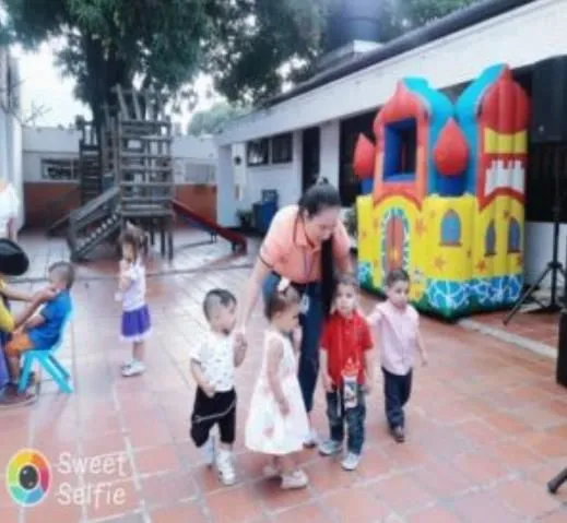 La imagen 1 de la Empresa COLEGIO GIMNASIO EL BOSQUE