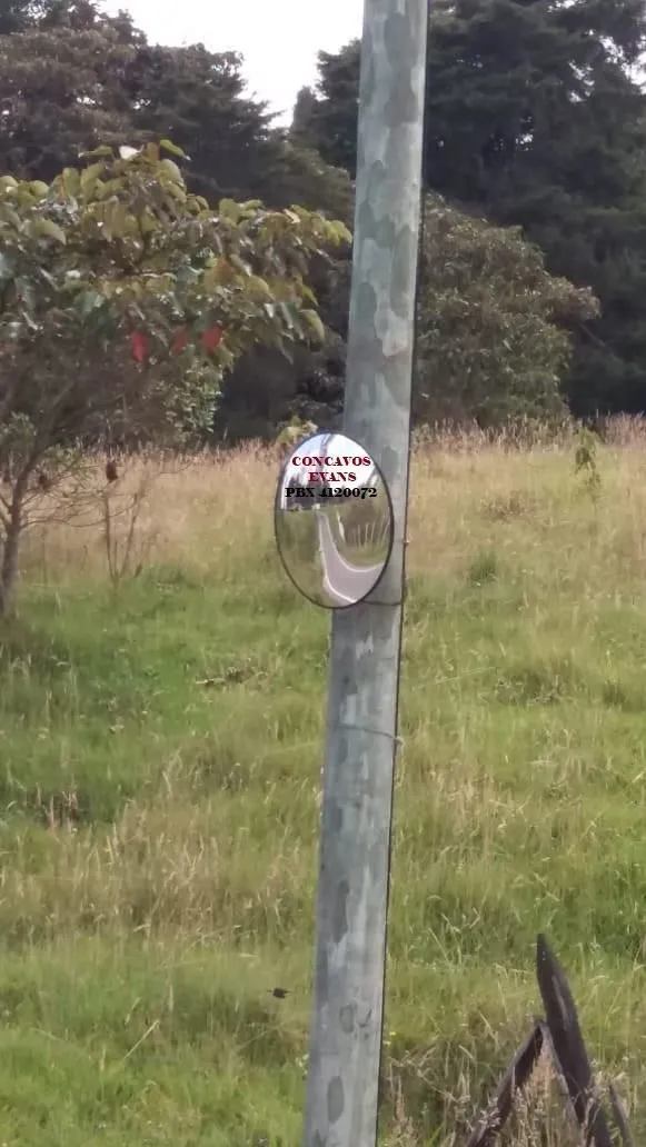 La imagen 1 de la Empresa CONCAVOS Y CONVEXOS EVANS