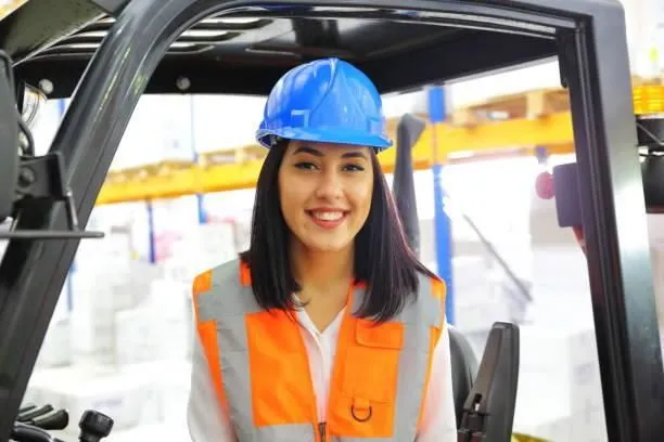 La imagen 3 de la Empresa SUMINISTROS DE REPUESTOS E.U.