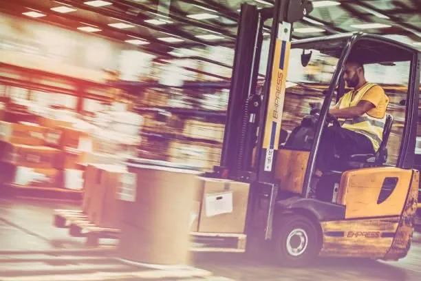 La imagen 4 de la Empresa SUMINISTROS DE REPUESTOS E.U.