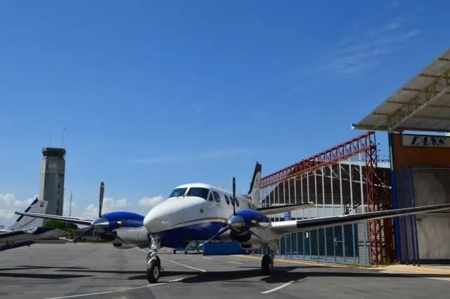 La imagen 4 de la Empresa AEROCHARTER LANS