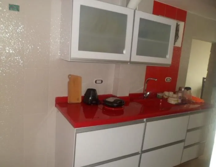 La imagen 2 de la Empresa COCINAS INTEGRALES RESI MÁRMOL