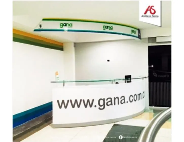 La imagen 4 de la Empresa ACRÍLICOS SERNA