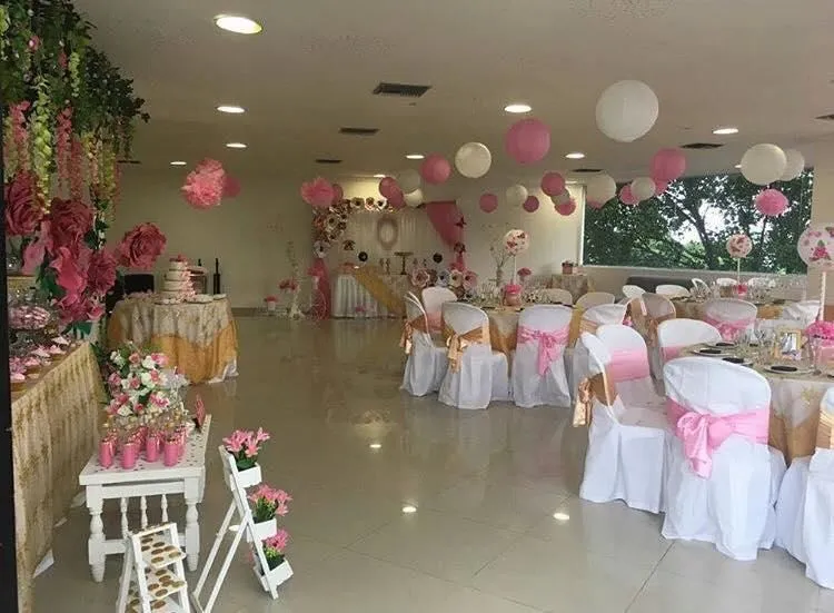 La imagen 4 de la Empresa CENTRO DE EVENTO ALUNA